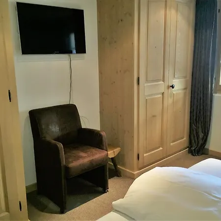 Апартаменты Chalet Monsalvat