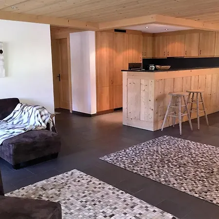 Апартаменты Chalet Monsalvat Гштад
